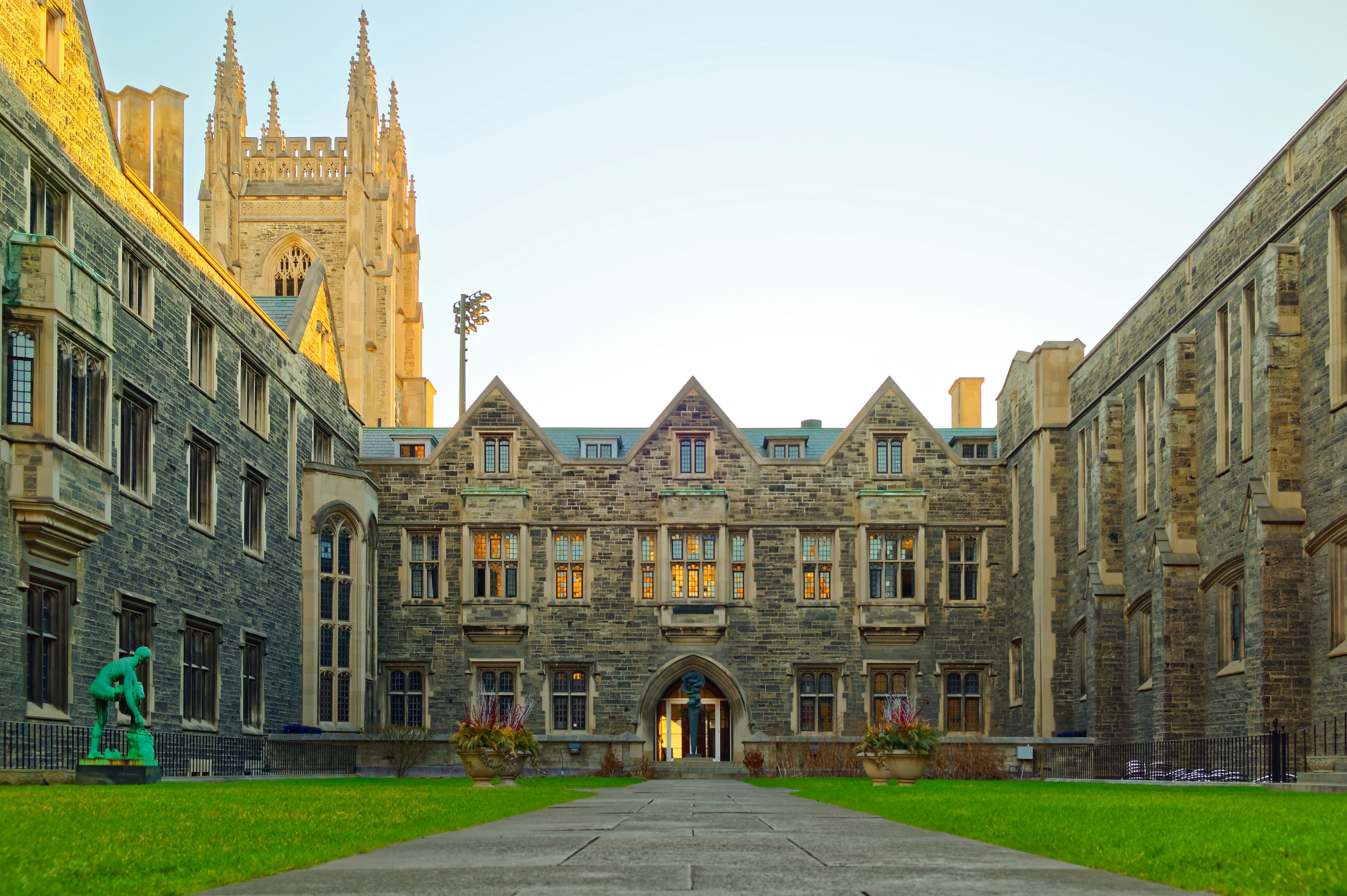 Top British universities might be giving paid admission to students